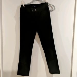 EUC Chaps petite black pants
